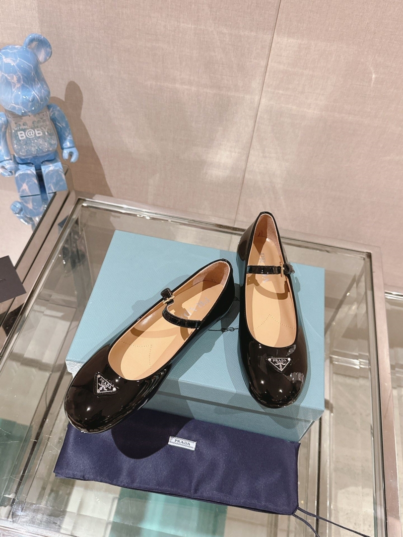 Prada flat shoes